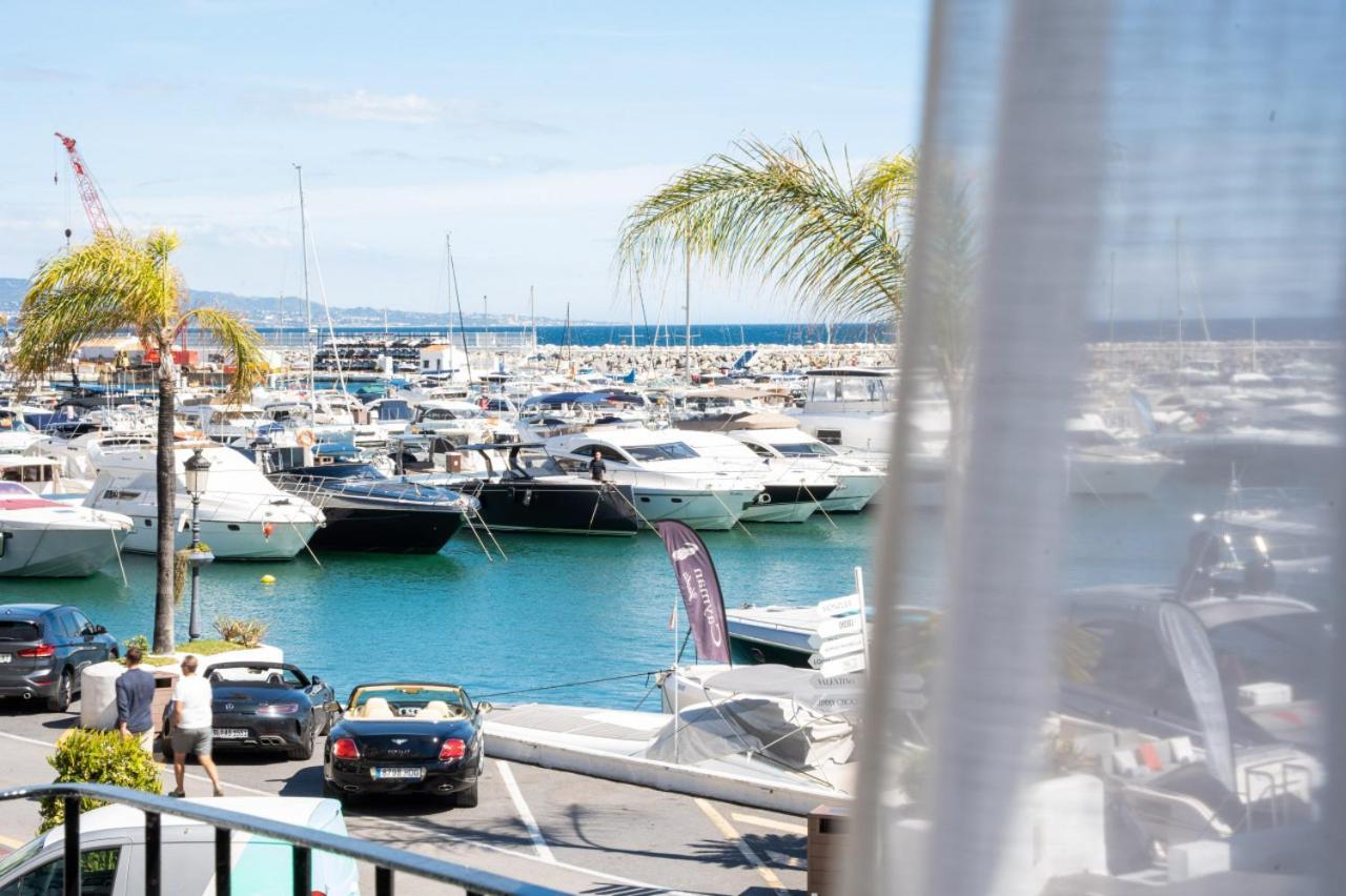 Apartment 2 Bedroomed In Puerto Banus, Marbella